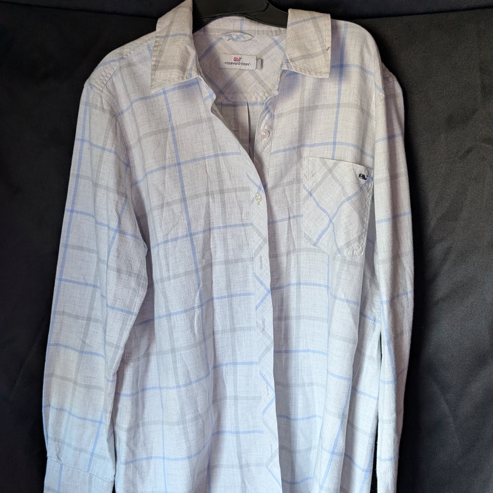 Women's Vineyard Vines Blue and White Checkered Shirt